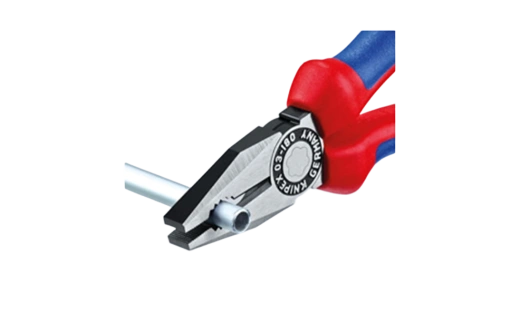 KN-0302160 Плоскогубцы комбинированные, 160 мм, фосфатированные, 2-комп ручки